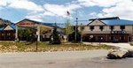 Luxury Inn And Suites