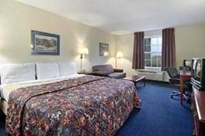 Sleep Inn and Suites Omaha::Travelocity.com