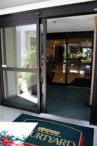 Web-courtyard_by_marriott_42732_3_08082006_1108032656_500