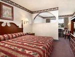 Days Inn & Suites Warsaw