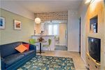 Starlux Hotel