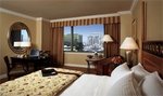 Fairmont Lounge