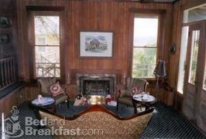 Mutton Manor::BedAndBreakfast.com