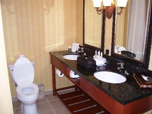 Web-3377113-hotels_and_accommodations-south_lake_tahoe