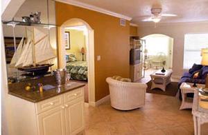 Barefoot Beach Resort::Orbitz