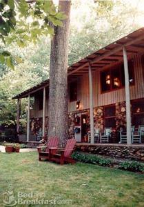 Old Stone Inn::BedAndBreakfast.com