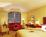 Moorpark Hotel - a Joie de Vivre Boutique Hotel::Expedia