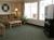 Looking Glass Inn::Expedia