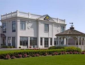 Days Inn at Bradley International Airport::Travelocity.com