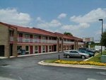 Econo Lodge Laurel Racetrack