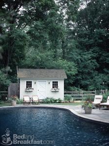 The Inn at Kent Falls::BedAndBreakfast.com