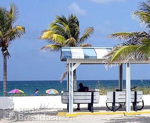 A Little Inn by the Sea::BedAndBreakfast.com