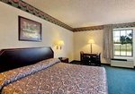 Plano Days Inn And Suites