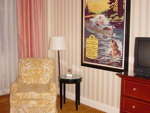Web-1332736-fifth_avenue_suites_portland_a_kimpton_boutique_hotel-portland