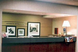 Hampton Inn Michigan City::Travelocity.com