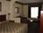 Holiday Inn Express Airport::ProfessionalTravelGuide.com