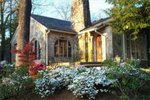 Chanticleer Inn::Yahoo! Travel