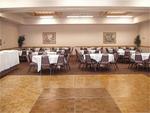 Tn-092142_ballroom_01_f