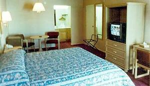 Web-lax_sunb-rooms-1
