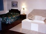 Super 8 Motel - Warrenton