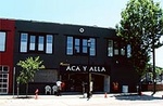 Monica's Aca y Alla