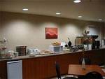 Days Inn & Suites - Thompson