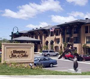 Hampton Inn & Suites Agoura Hills::Hotels.com