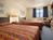 Super 8 Motel - Chicago/Waukegan/I-94 N.::Orbitz