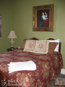 Hotel Defuniak::BedAndBreakfast.com