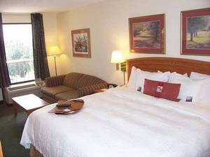 Hampton Inn Greensboro::Travelocity.com