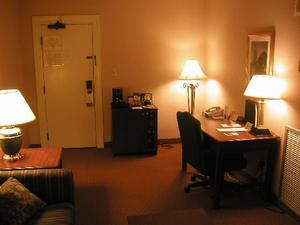 Web-2570356-raphael_hotel-kansas_city