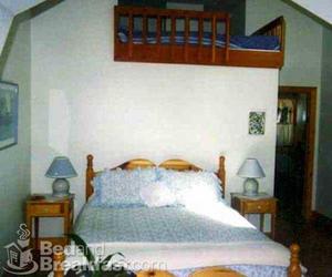 The Lost Whale Bed and Breakfast Inn::BedAndBreakfast.com