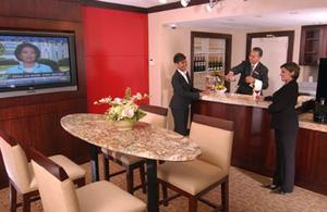Web-clt_hilt-loung-2