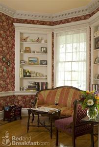Main Street Manor Bed and Breakfast::BedAndBreakfast.com