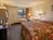 Super 8 Motel - Lantana / West Palm Beach::Hotels.com