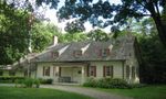 Tn-300px-madame_brett_homestead_beacon_2006