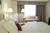 Crowne Plaza LaGuardia::ProfessionalTravelGuide.com