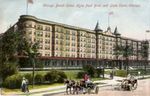 Tn-300px-chicago_beach_hotel_2