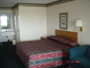 Surry Inn::TravelPost.com