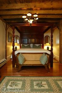 Jacob Hill Inn Highest Rated in Greater Providence::BedAndBreakfast.com
