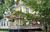 Berney/Fly Bed and Breakfast::PinkChoice