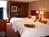Hampton Inn::ProfessionalTravelGuide.com