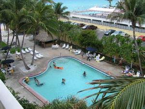 Web-1509941-holiday_inn_hollywood_beach-hollywood