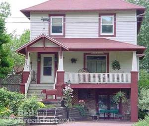 Bed and Breakfast The Golden Haug::BedAndBreakfast.com