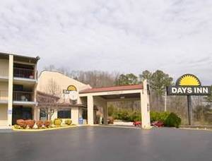 Chattanooga-Days Inn Tiftonia/Lookout Mountain::Travelocity.com