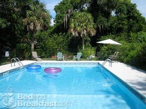 Open Gates::BedAndBreakfast.com