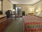 Days Inn Newport News/Oyster Point at City Center