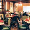 Tn-r90775_rest_01_f