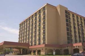 Embassy Suites Hotel Tulsa-I-44::Travelocity.com