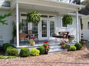 Carriage Lane Inn::BedAndBreakfast.com